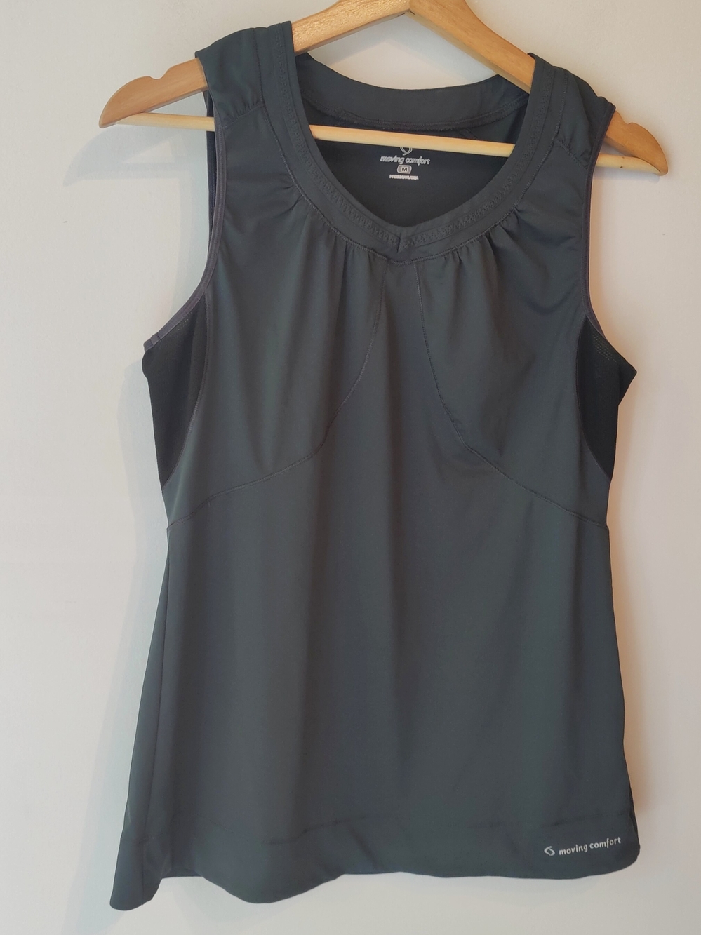 Moving Comfort Charcoal Gray Athletic Tank with Mesh Panels M